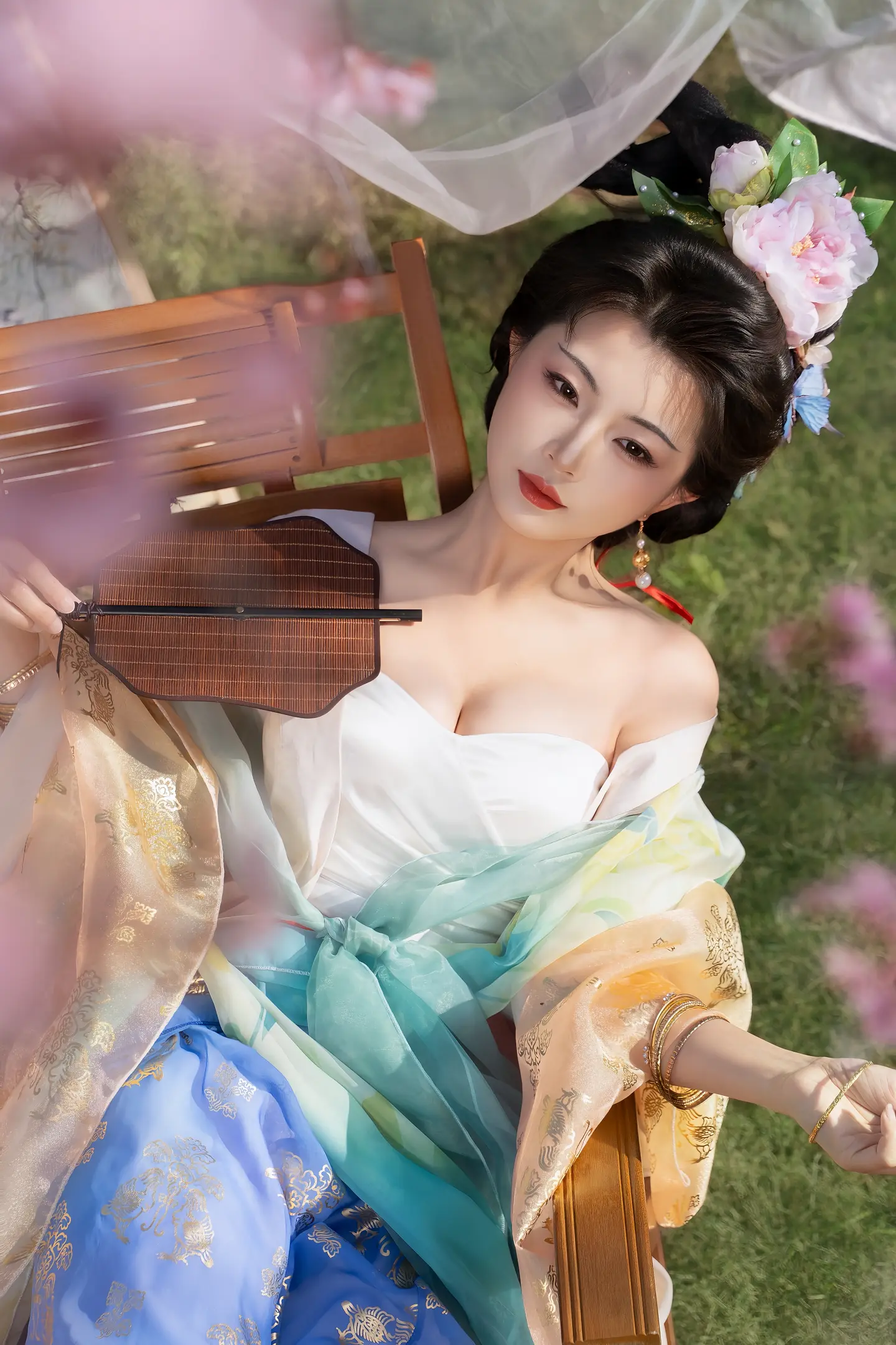 春天和汉服相遇到底有多美